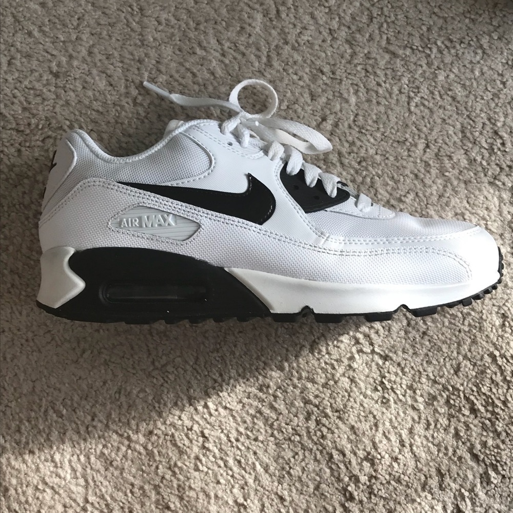 Women’s Nike Air Max. Worn three times.